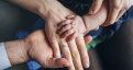 Италиански съд призна дете с трима законни родители – решение, което разтърси страната